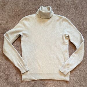 Classic Light Gray Cashmere Turtleneck Sweater